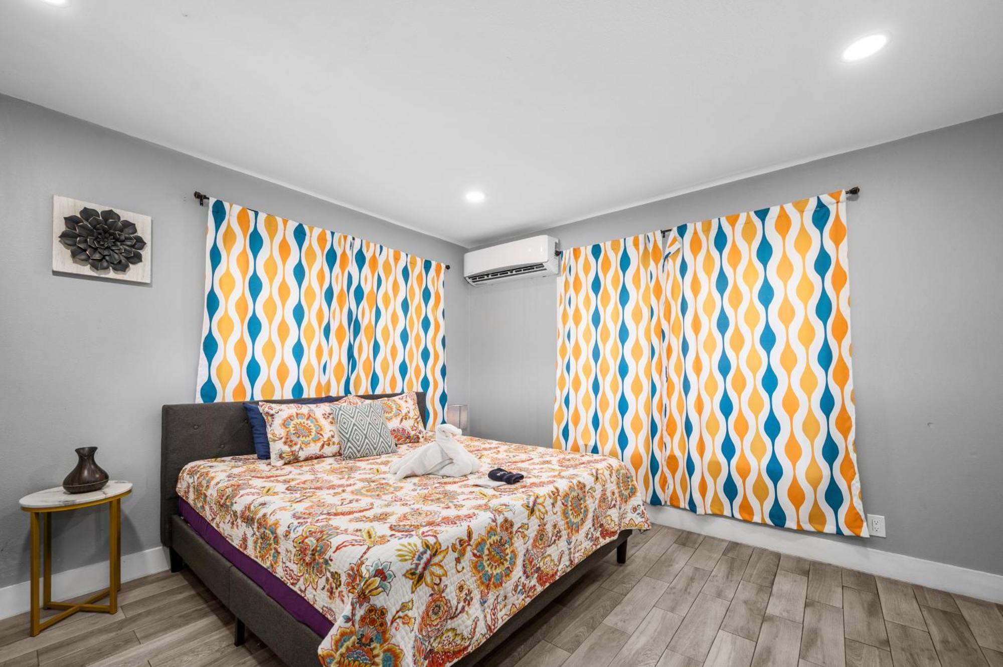 דירות Chic Studio Apt In Central Houston With Free Park מראה חיצוני תמונה